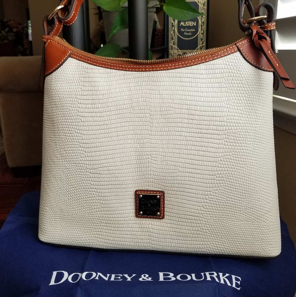 NWT DOONEY & BOURKE Embossed Leather - Picture 2 of 11
